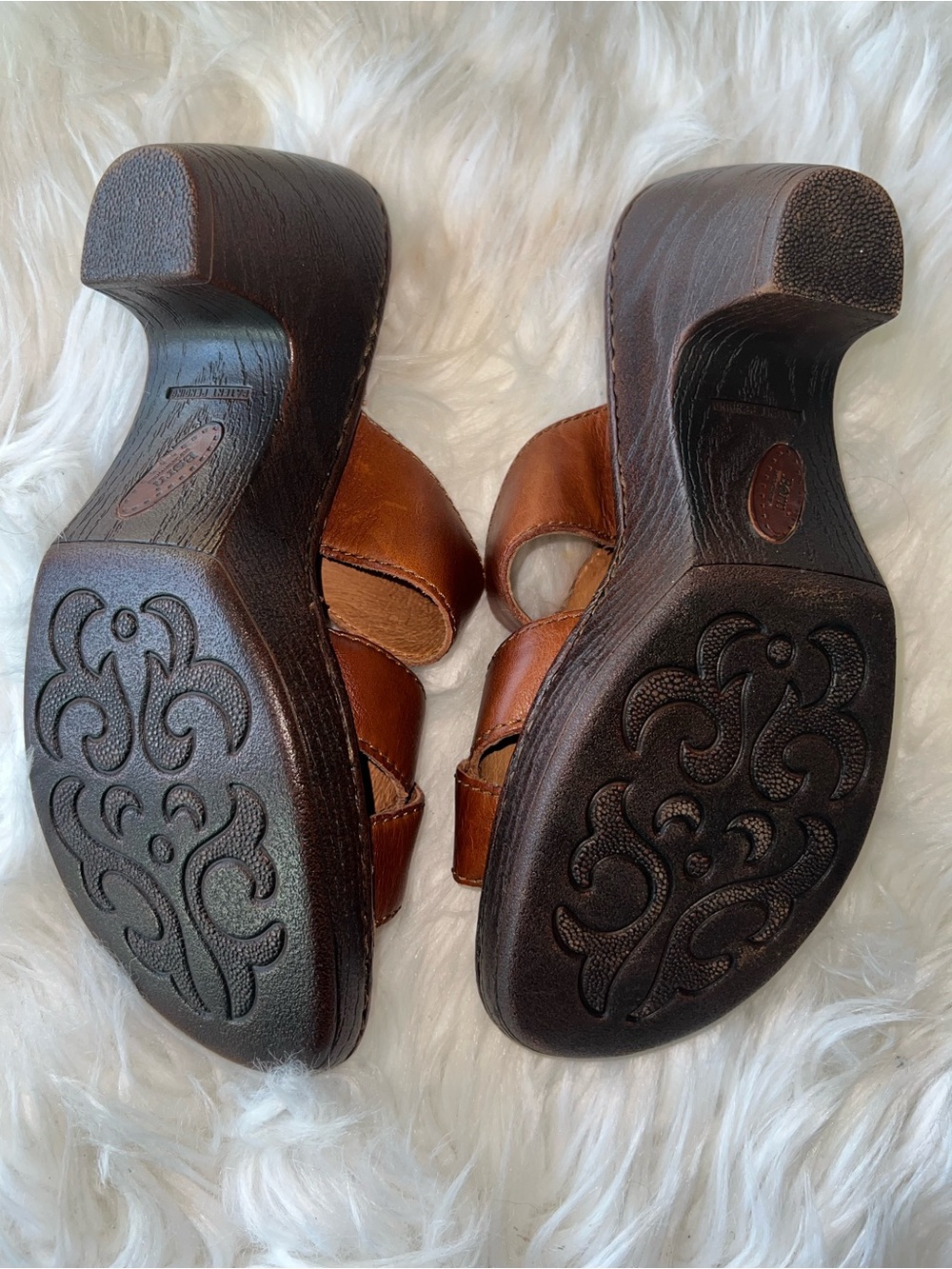 Born Brown Leather Women's Buckle Slide Sandals - Picture 5 of 6
